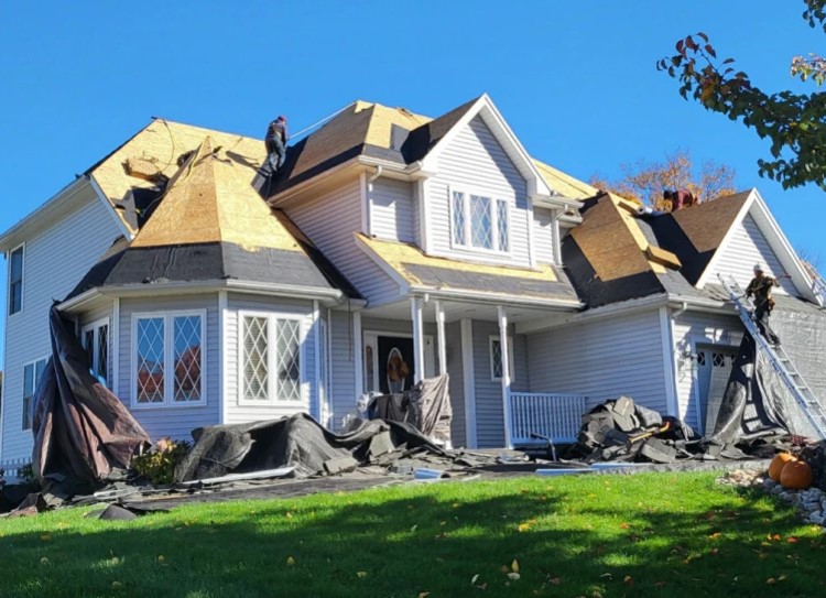Valley Roofing LLC